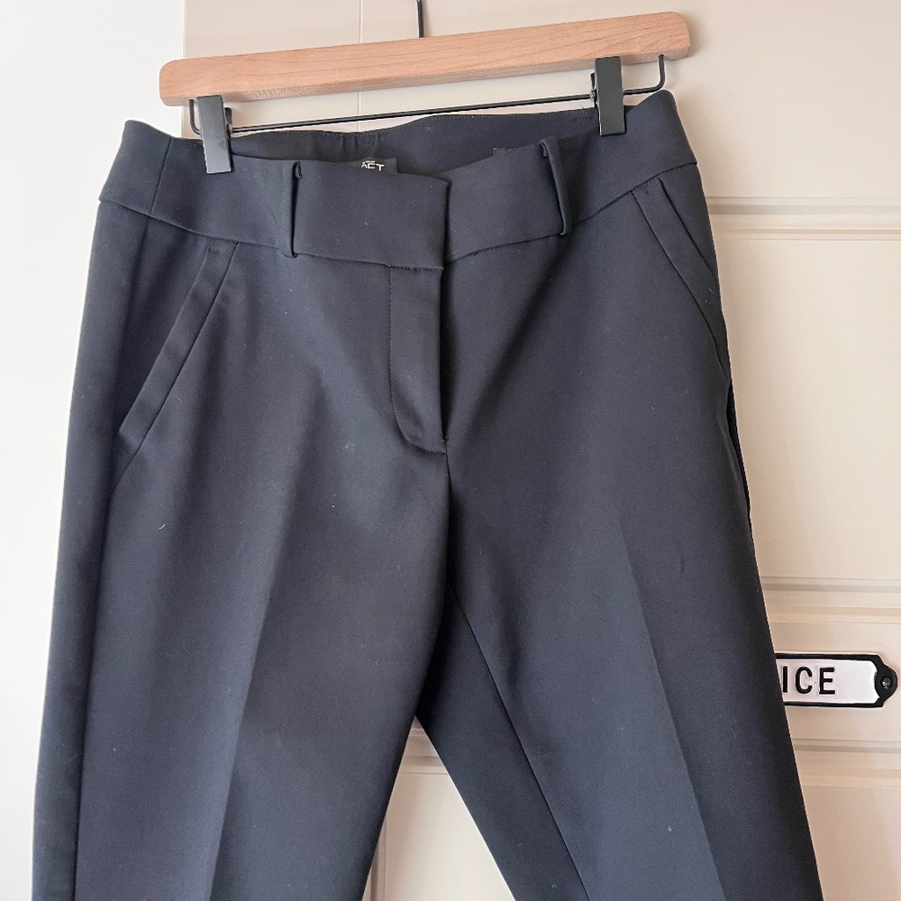 Loft Julie Pants Size 8 EUC